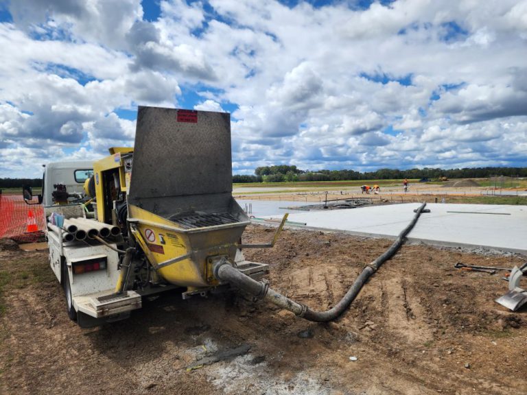 Line Pump vs Boom Pump: Selecting the Right Equipment for You
