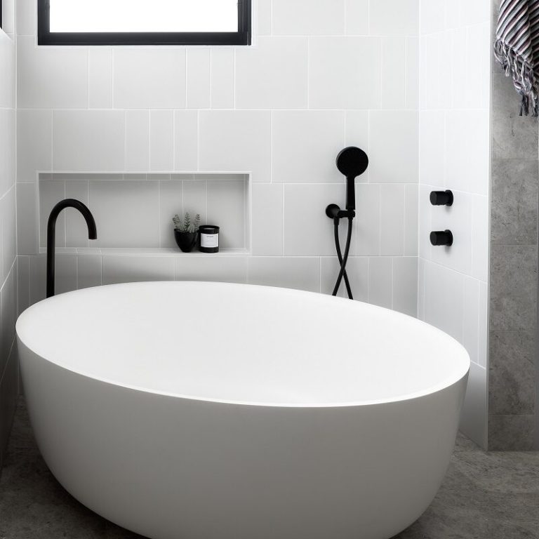 Bathtub Buying Guide: Find Your Perfect Soak Today