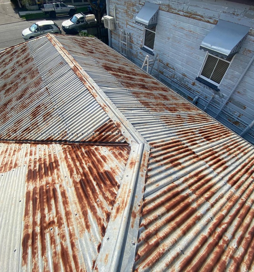 Painting a Metal Roof: Tips from a Brisbane Professional